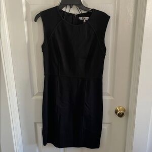 Elegant Black Sleeveless Dress